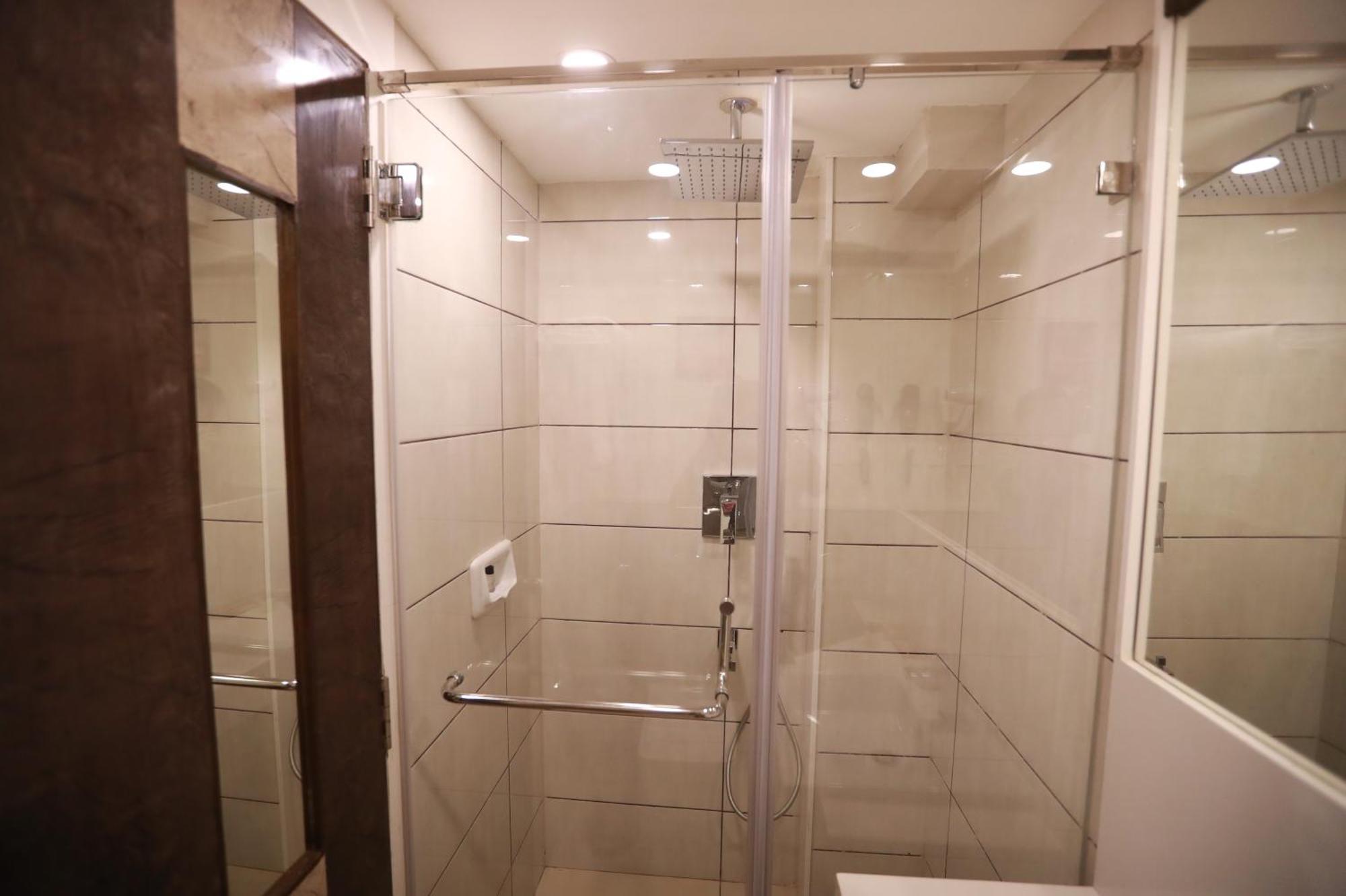 Hotel Park Elanza Τσενάι Εξωτερικό φωτογραφία