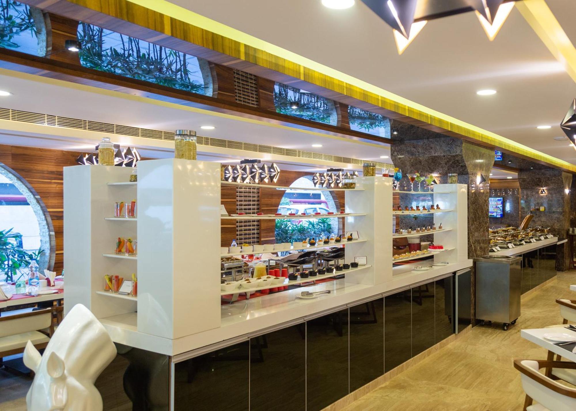 Hotel Park Elanza Τσενάι Εξωτερικό φωτογραφία